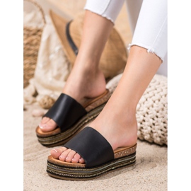 SHELOVET Chinelos pretos na plataforma 1