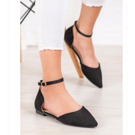 Diamantique Bombas clássicas com fivela preto 1