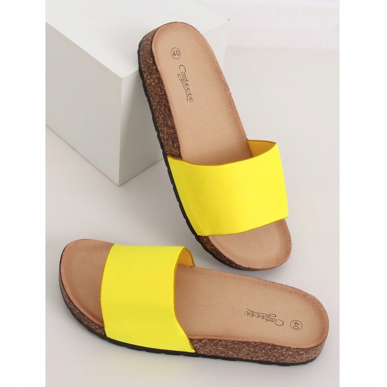 Chinelos com sola de cortiça amarelo G-572 amarelo 2