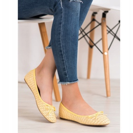 Small Swan Bailarinas trançadas amarelo 1 Small Swan Bailarinas trançadas amarelo 1