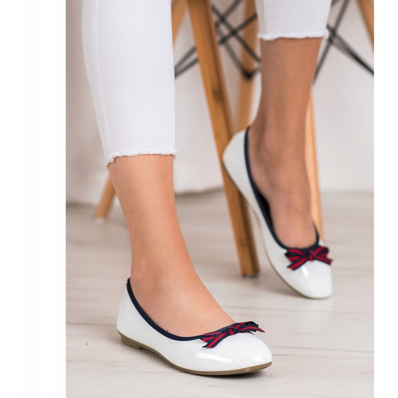 SHELOVET Bailarina com Arco branco 2