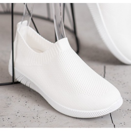 SHELOVET Slipons com aberturas confortáveis branco 2 SHELOVET Slipons com aberturas confortáveis branco 2