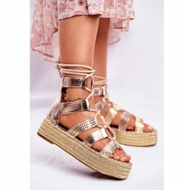 PS1 Sandálias femininas na plataforma Alpercatas Golden Eromica dourado 2