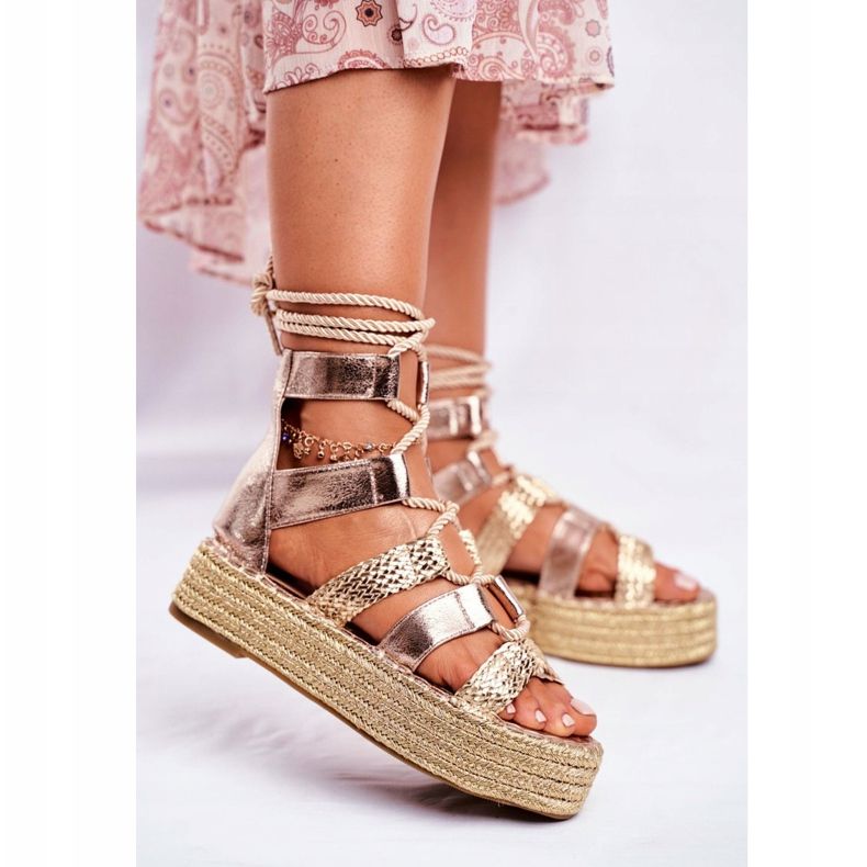 PS1 Sandálias femininas na plataforma Alpercatas Golden Eromica dourado 2