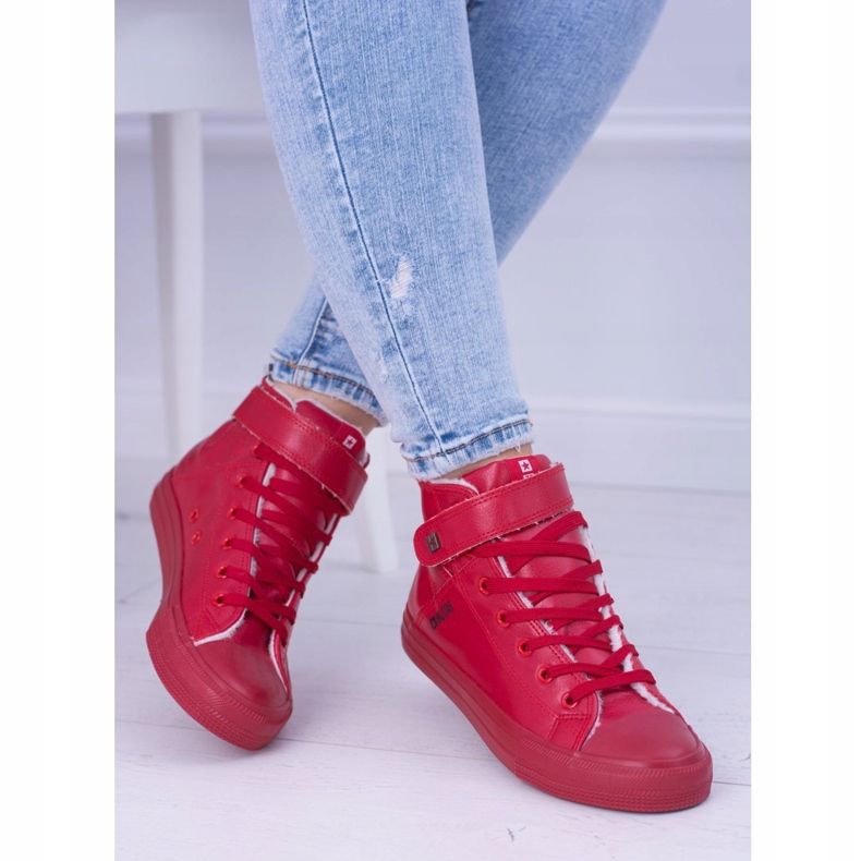 Tênis femininos com isolamento vermelho Big Star V274529FW 1