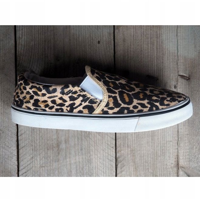 Deslizamento em tênis Deslizamento em C03 marrom castanho 1