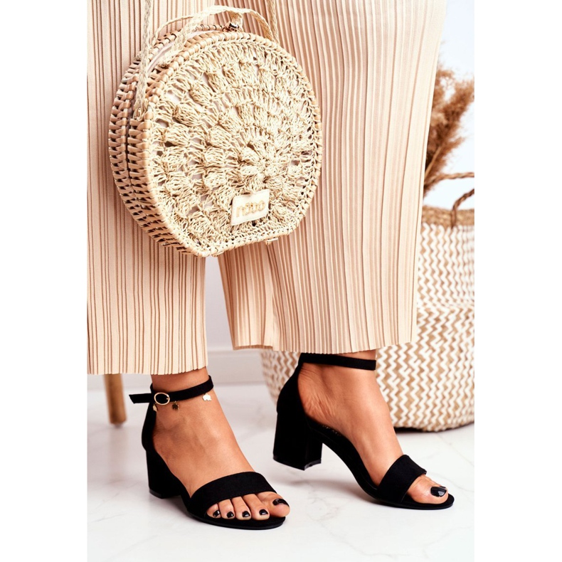 BUGO Sandálias Pretas de Camurça Feminina Oh Baby! preto 1