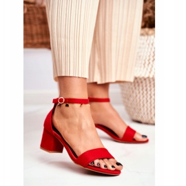 BUGO Sandálias Femininas Camurça Vermelho Oh Baby! 2