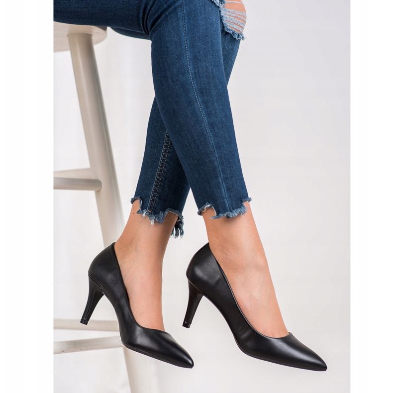 Gogo Bombas com couro ecológico preto 1