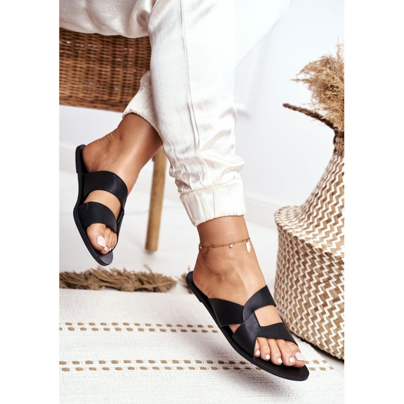 Chinelos femininos clássicos Lu Boo Black Mabella preto 2