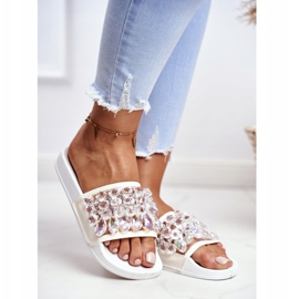 Chinelos femininos Lu Boo Cristais Branco Bobbi 1