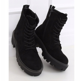 Botas pretas com sola alta UK13P Preto 1