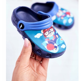 Chinelos infantis de espuma Crocs azul marinho Teddy Bear Pilot SuperFly azul-marinho 2
