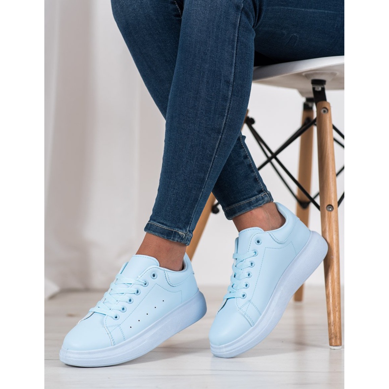 SHELOVET Tênis azuis na plataforma azul 1