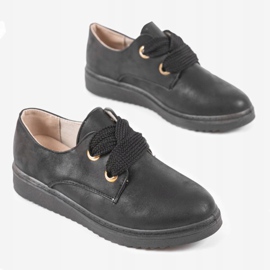 Tênis preto na cunha H-18 1