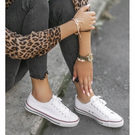 Tênis branco clássico feminino TH68-1 1