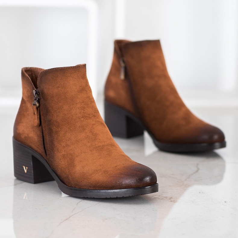 Botas de camurça VINCEZA marrom 1