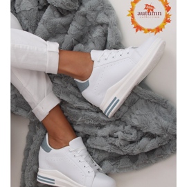 Tênis branco MY-0367 BRANCO / AZUL em uma cunha oculta 1