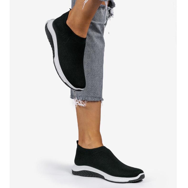 Sapatos esportivos pretos KK-211 2