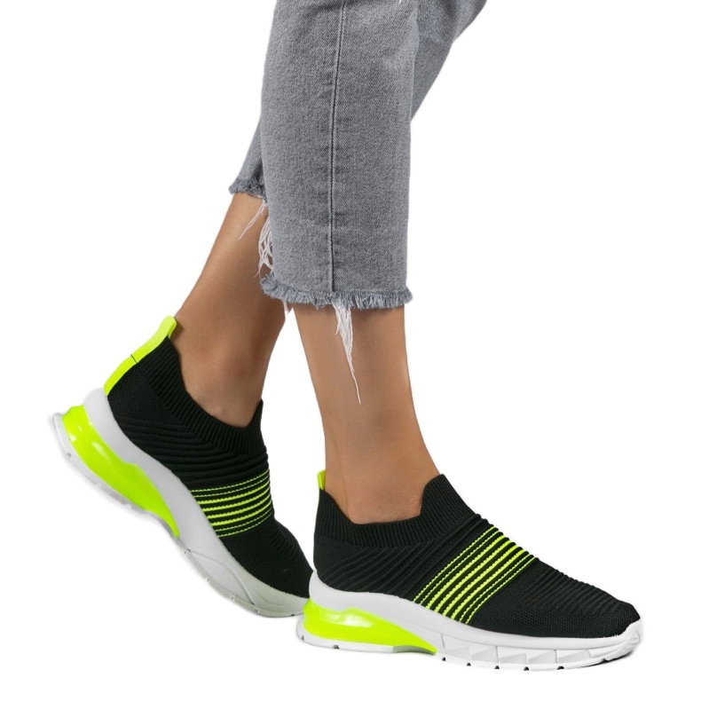 Sapatos esportivos pretos e verdes 8087-SP 1