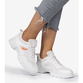 Calçados esportivos da moda brancos C051 2