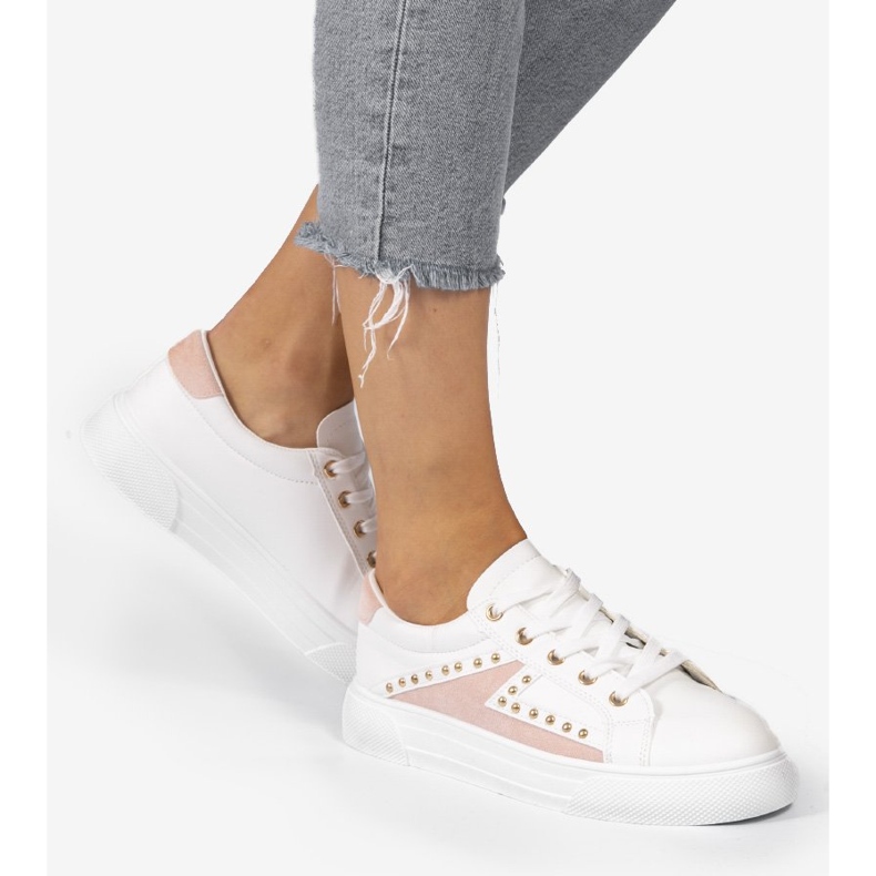 Tênis clássico branco com strass A88-69 1 Tênis clássico branco com strass A88-69 1
