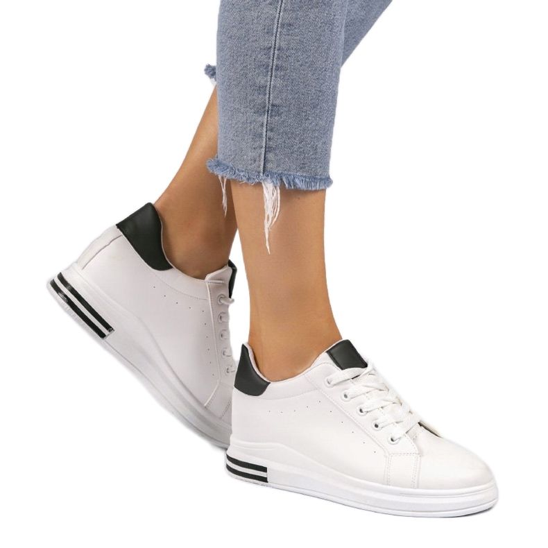 Tênis branco no tênis de cunha 1061 preto 1
