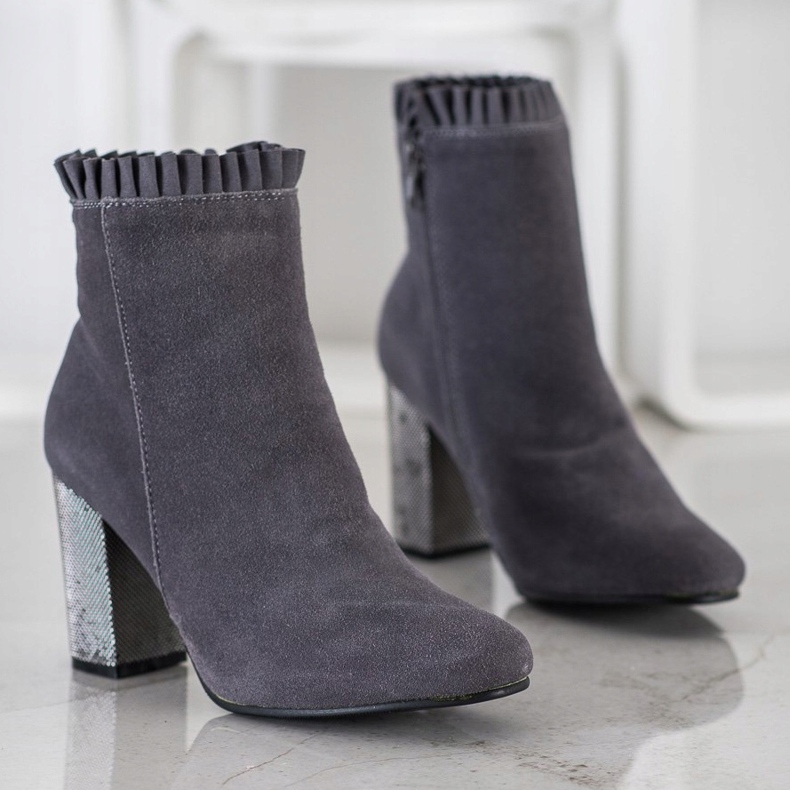 Goodin Botas de camurça com folho cinza 1 Goodin Botas de camurça com folho cinza 1