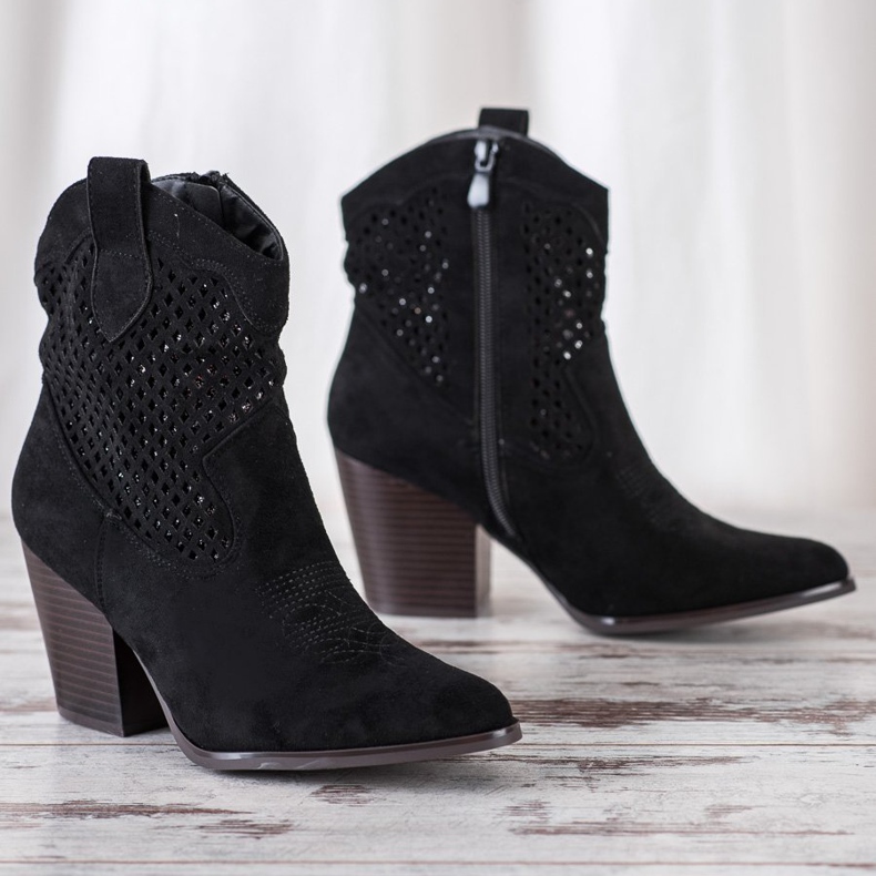 Erynn Black Openwork Cowgirls preto 1