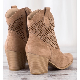 Erynn Botas de cowboy bege com bordados 2 Erynn Botas de cowboy bege com bordados 2