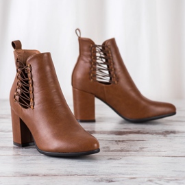 Botas VINCEZA Cut Out castanho 1