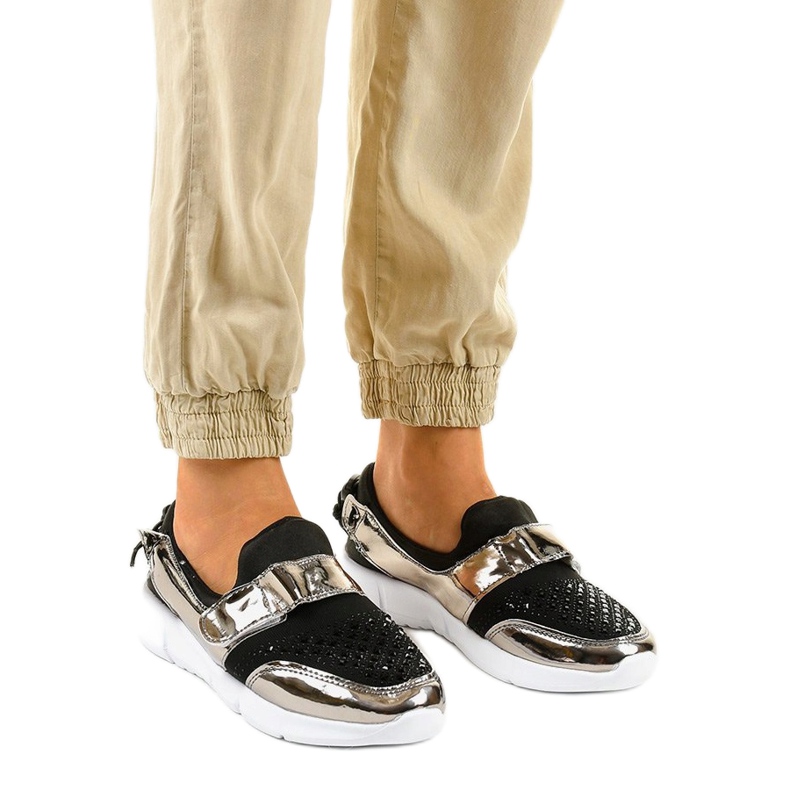 Sapatos esportivos de encaixe preto e dourado B120-2 1