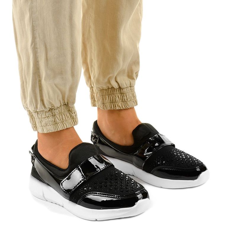 Tênis esportivos deslizantes preto e branco B120-1 1