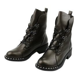 Botas marrons femininas com tachas Aqua castanho 2