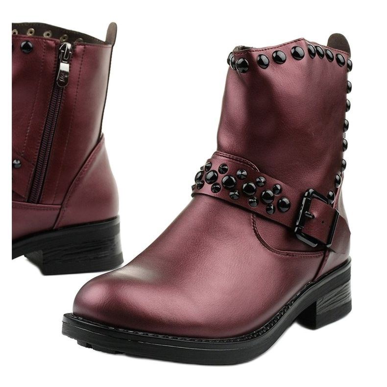 Botas marrons femininas com litas matinais vermelho 1