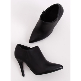 Sapatos de couro preto em um alfinete TX-1850-1 Preto 1