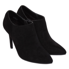 Sapatos de camurça pretos com salto agulha TX-1850 Preto 1
