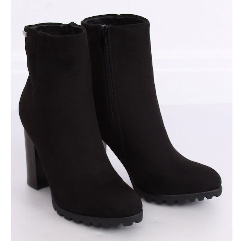 Botas com salto estável preto 5247 Preto 2