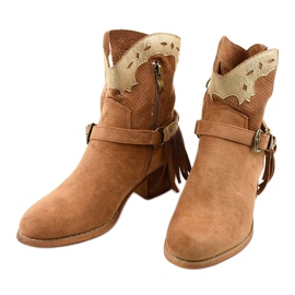 Botas de camurça marrom de geração no espigão castanho 2