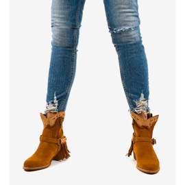 Botas de camurça marrom de geração no espigão castanho 1