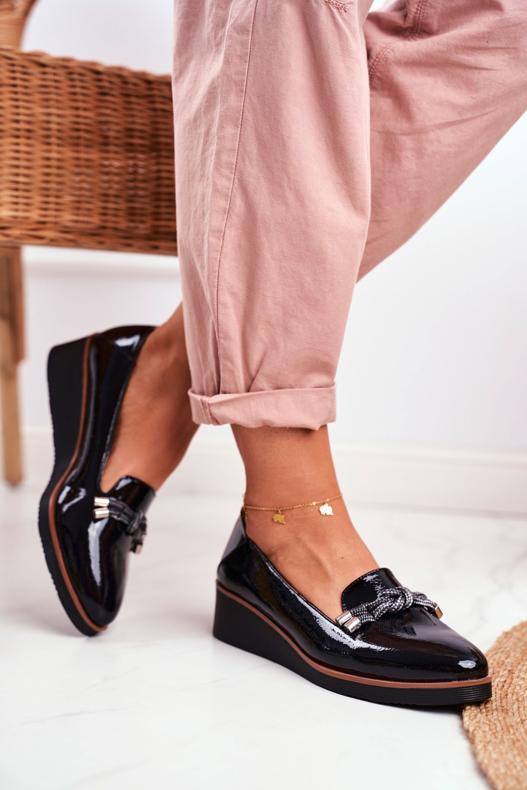 Vinceza Mocassins pretos femininos lacados na cunha Abba cinza 4