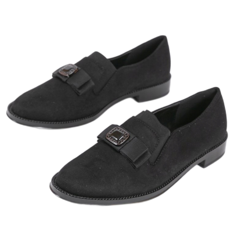 Sapatos deslizantes pretos com uma fita 236-1 1 Sapatos deslizantes pretos com uma fita 236-1 1
