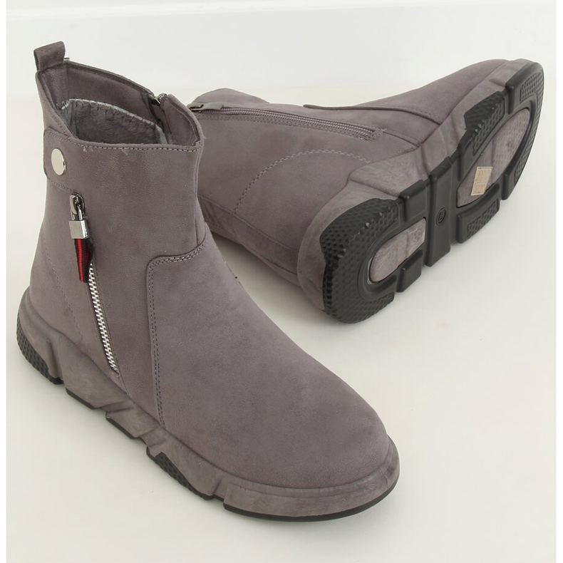 Botas esportivas cinza KFS-506 Gray 2
