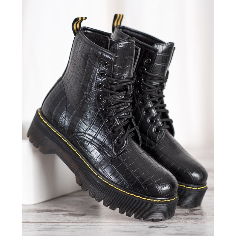 Seastar Trabalhadores na plataforma preto 1