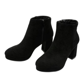 Botins de camurça preta no poste Mahoganis preto 2 Botins de camurça preta no poste Mahoganis preto 2