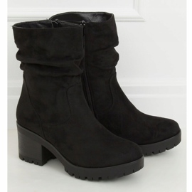 Botas pretas com salto largo J19-96 Preto 1