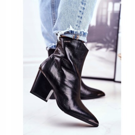 Botas femininas com salto de couro Big Star preto GG274919 1