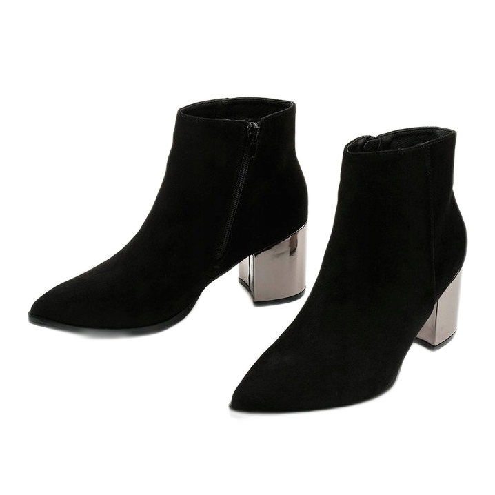 BM Botins pretos feitos de camurça ecológica Astihusa 2