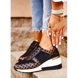 S.Barski Calçados Esportivos Femininos Tênis Preto Branco Metronus bege 1