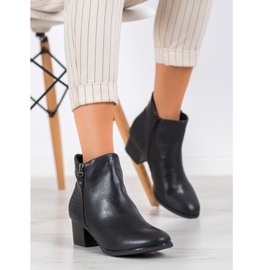 Kylie Botas pretas preto 1